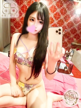 まりな【全身性感帯パイパン美女】