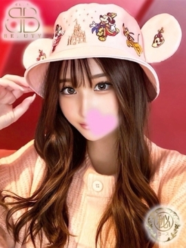 れんり【圧倒的美貌×悩殺ボディ】