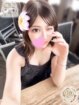 あや【可憐系色白美人】