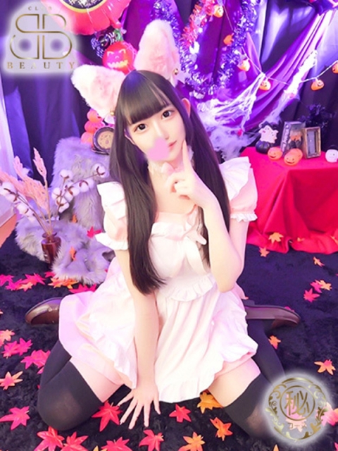 りいか【色白黒髪美巨乳娘】4