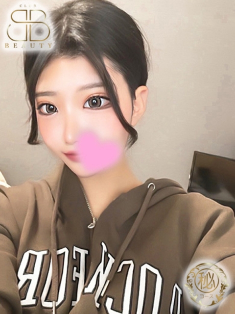 クラブビューティー★朝6時からOPEN★九州最大級マル秘ソープランド れん【美肌F乳現役学生】