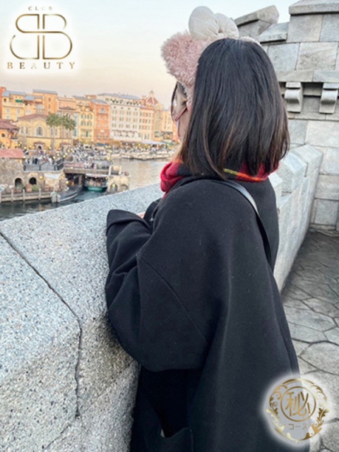 まみ【天真爛漫童顔美女】4