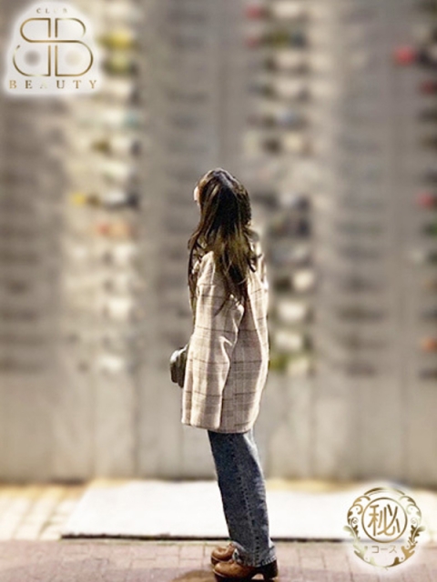 まみ【天真爛漫童顔美女】5