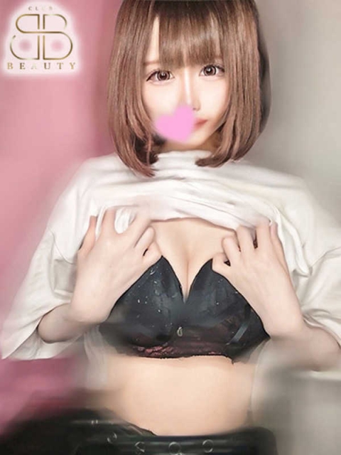 ゆめな【衝撃的エロカワ天使】